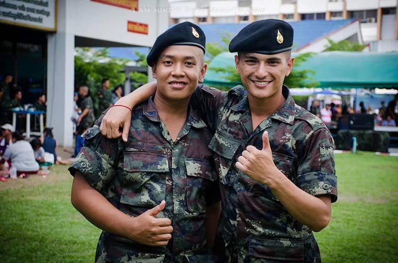 ชิน ชินวุฒ ชิน ชินวุฒ