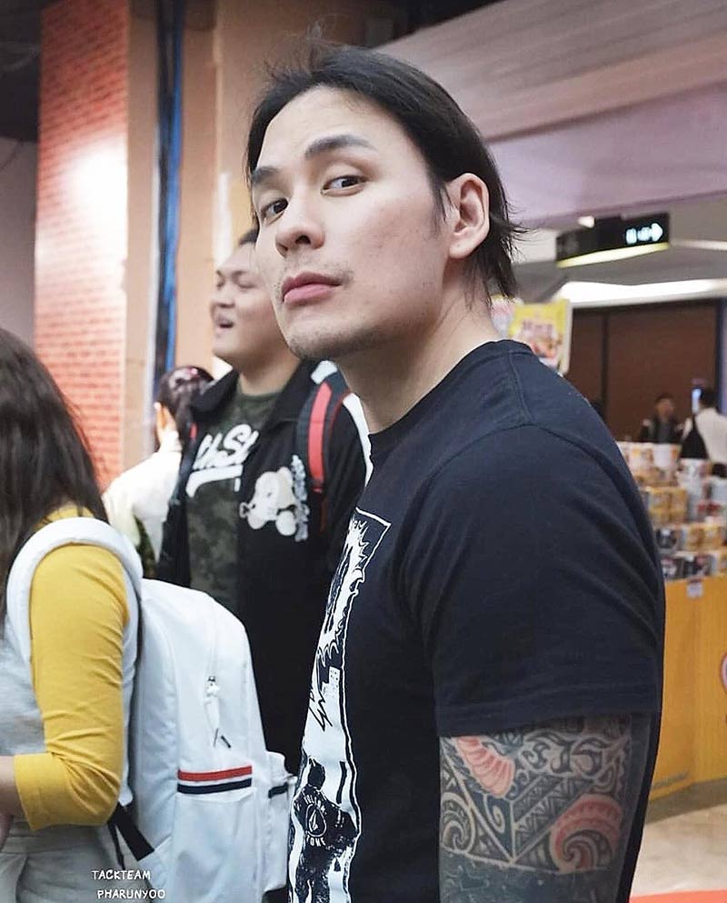 แทค ภรัณยู แทค ภรัณยู