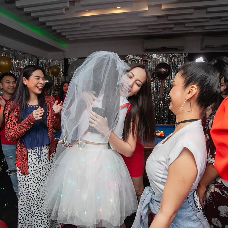 อุ้ม ลักขณา อุ้ม ลักขณา