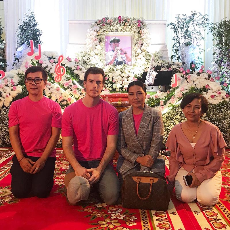 งานศพสวดพ่อ ดม ชวนชื่น งานศพสวดพ่อ ดม ชวนชื่น