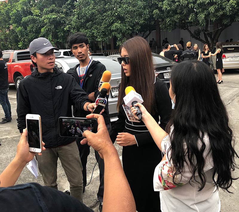 แอล กมลวรรณ แอล กมลวรรณ