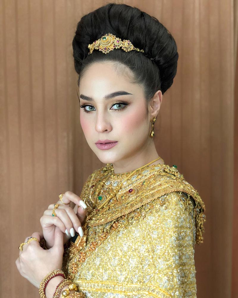 ขวัญ อุษามณี ขวัญ อุษามณี