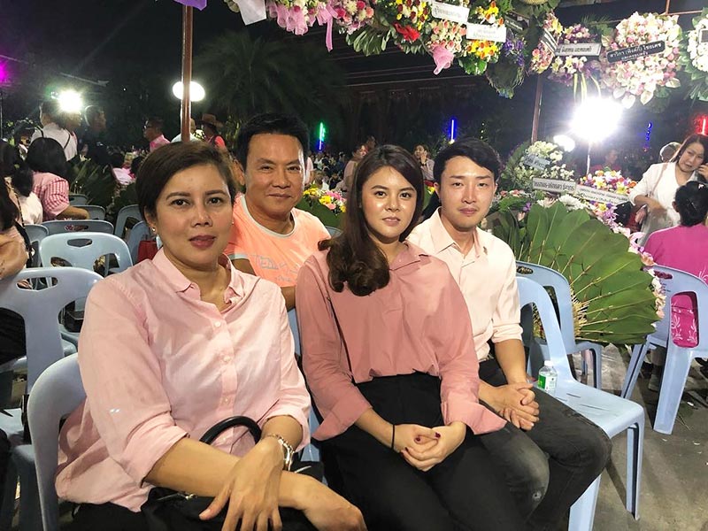 งานศพพ่อ ดม ชวนชื่น งานศพพ่อ ดม ชวนชื่น