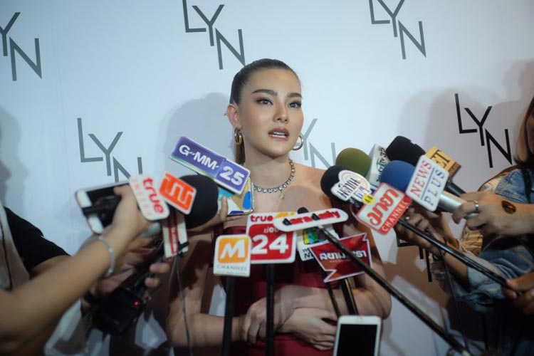 ดิว อริสรา ดิว อริสรา