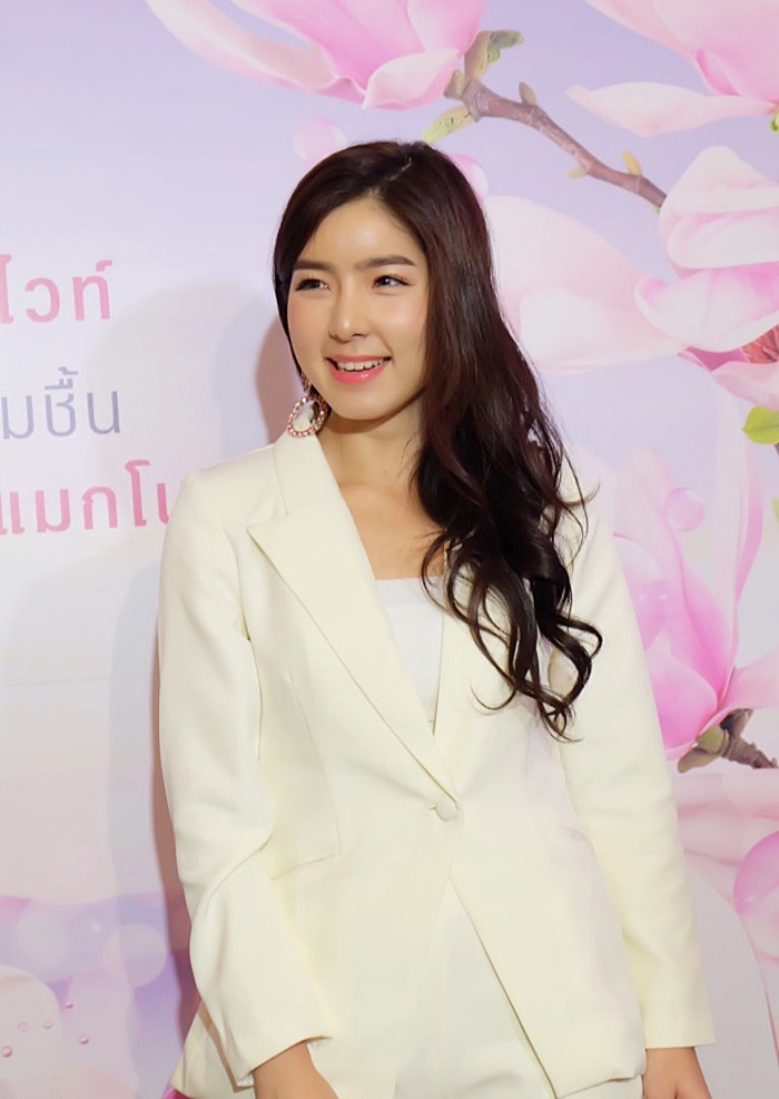 จียอน ฮั่น จียอน ฮั่น