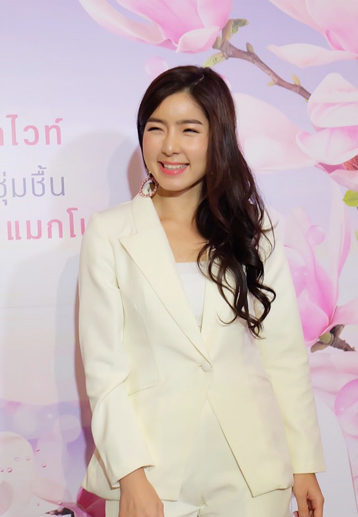 จียอน ฮั่น จียอน ฮั่น