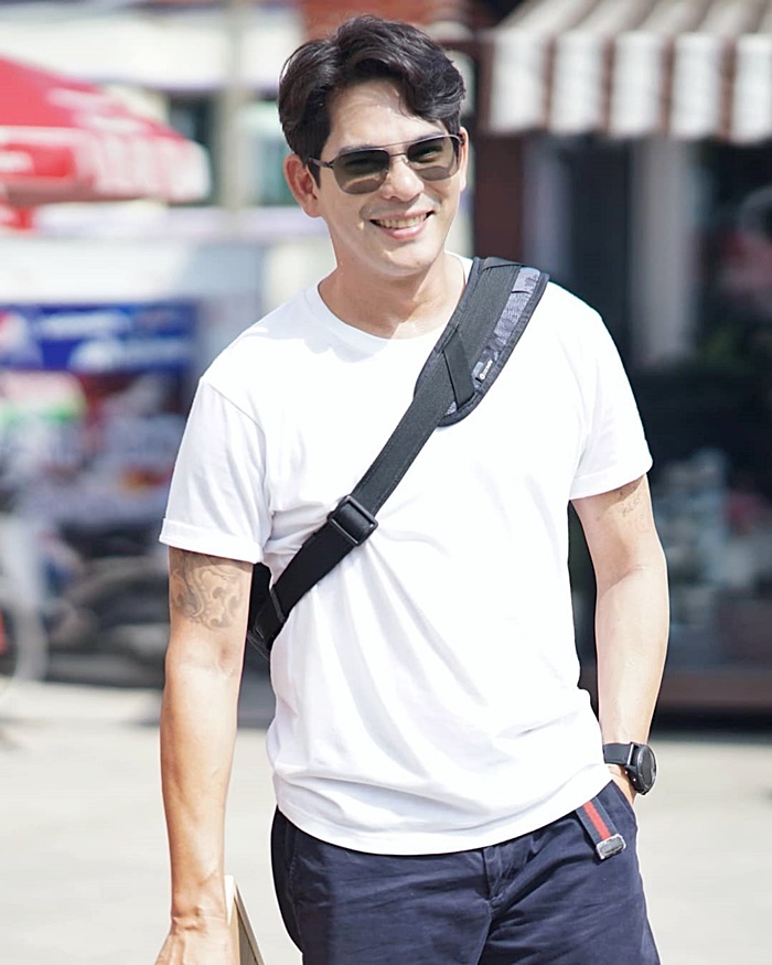 บิ๊ก ศรุต บิ๊ก ศรุต