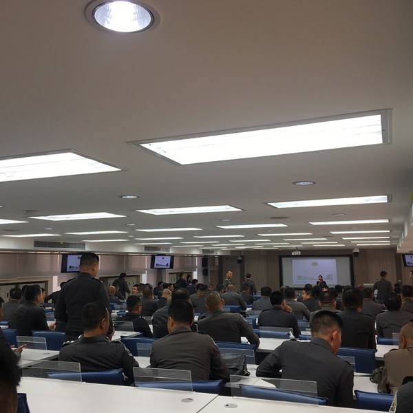 สงกรานต์ เตชะณรงค์ สงกรานต์ เตชะณรงค์