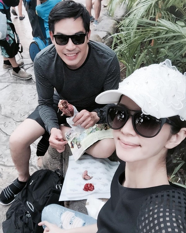 อาน้ำอ้อย โบว์ แวนด้า อาน้ำอ้อย โบว์ แวนด้า