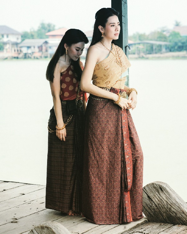 ป๋อ ณัฐวุฒิ เอ๋ พรทิพย์ ป๋อ ณัฐวุฒิ เอ๋ พรทิพย์