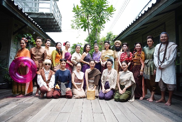 ป๋อ ณัฐวุฒิ เอ๋ พรทิพย์ ป๋อ ณัฐวุฒิ เอ๋ พรทิพย์