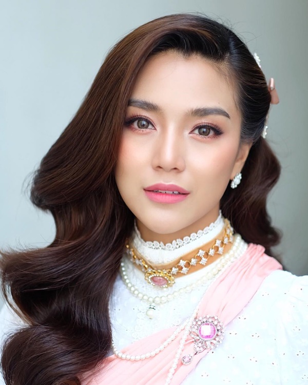 ปราง กัญญ์ณรัณ ปราง กัญญ์ณรัณ