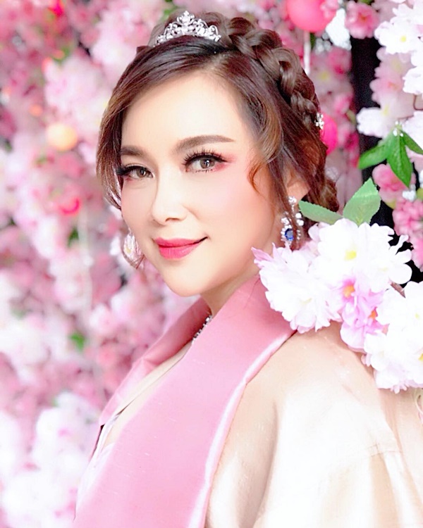 บุ๋ม ปนัดดา บุ๋ม ปนัดดา