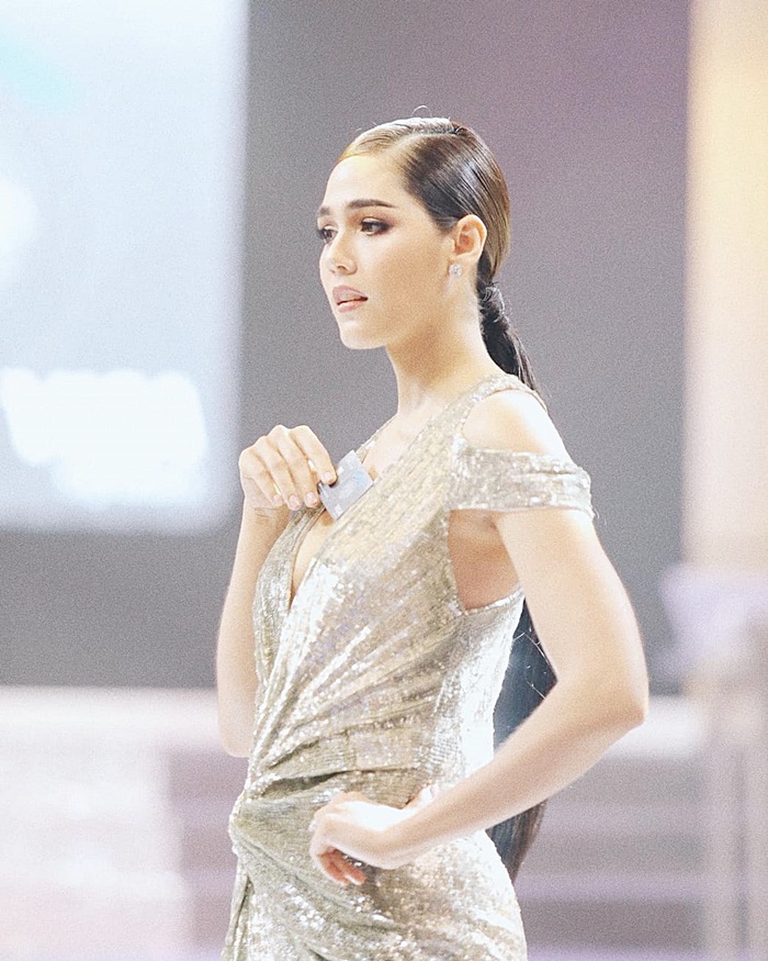 ชมพู่ อารยา ชมพู่ อารยา