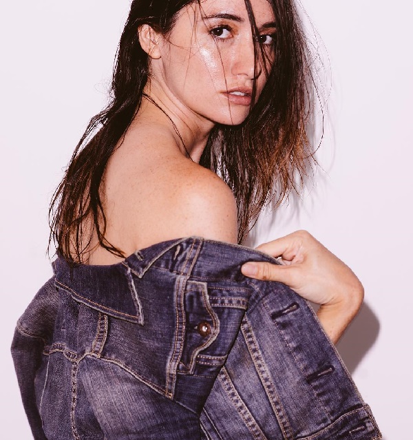 ซาร่า มาลากุล ซาร่า มาลากุล