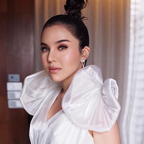 ซีแนม สุนทร ซีแนม สุนทร