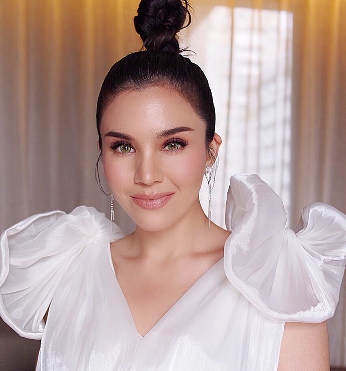 ดิว อริสรา ซีแนม ดิว อริสรา ซีแนม