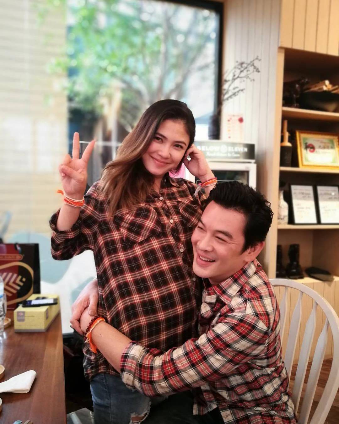 ชาคริต แย้มนาม ชาคริต แย้มนาม