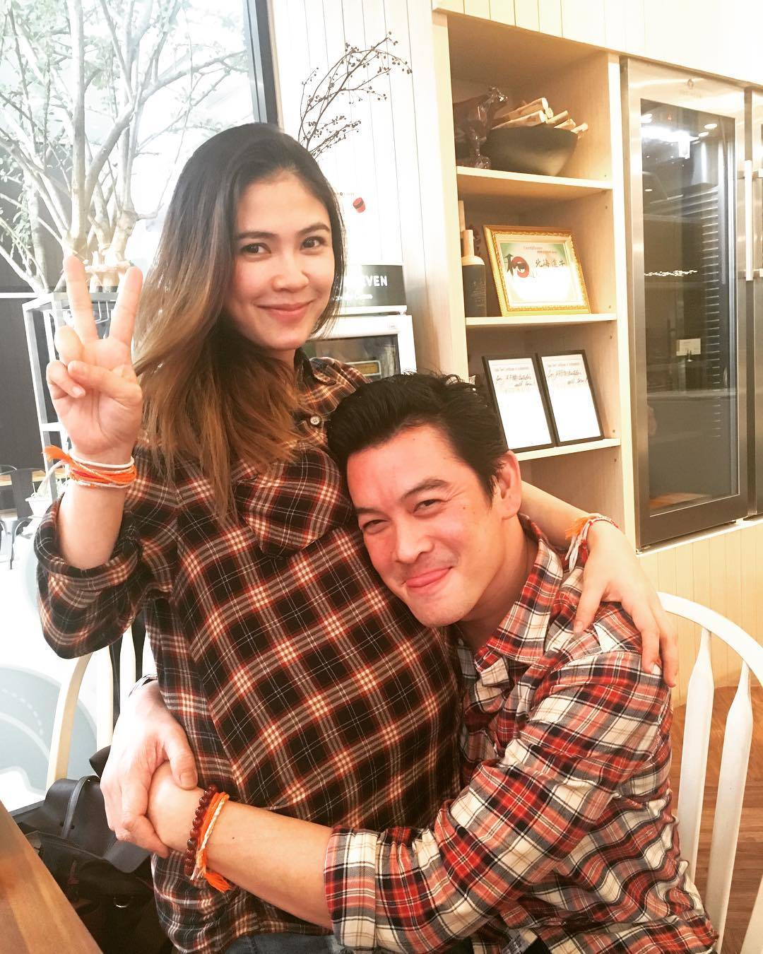 ชาคริต แย้มนาม ชาคริต แย้มนาม