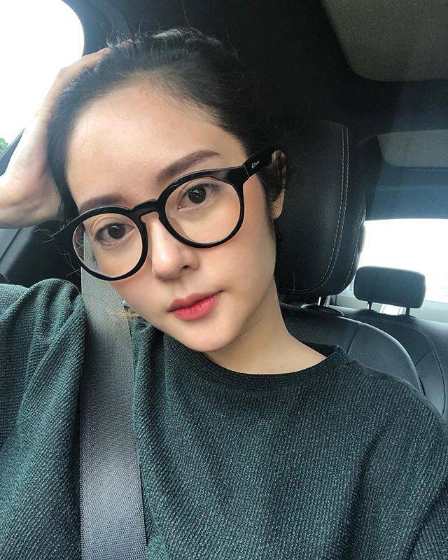 แก้มบุ๋ม ปรียาดา แก้มบุ๋ม ปรียาดา