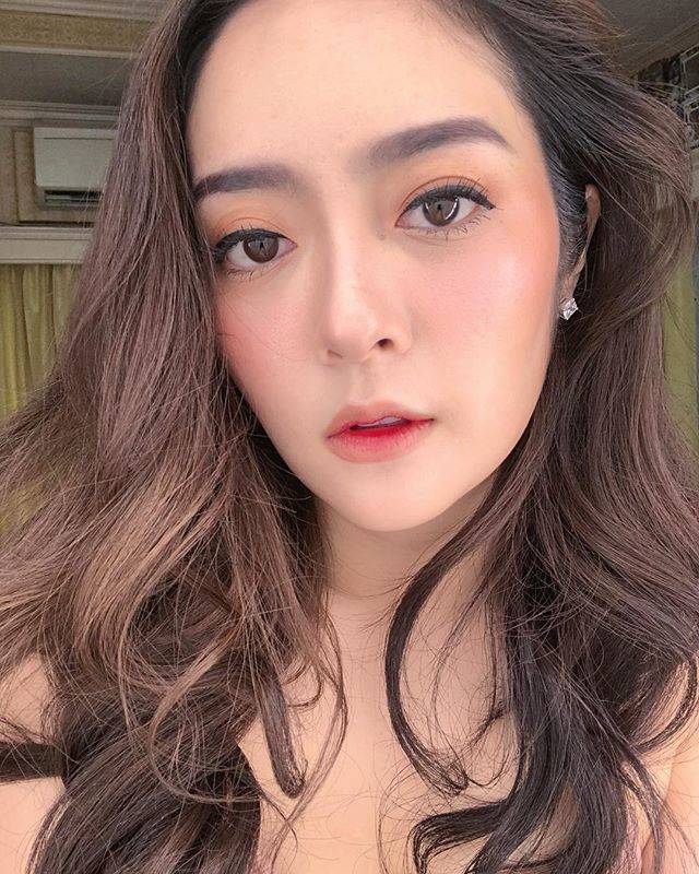 แก้มบุ๋ม ปรียาดา แก้มบุ๋ม ปรียาดา