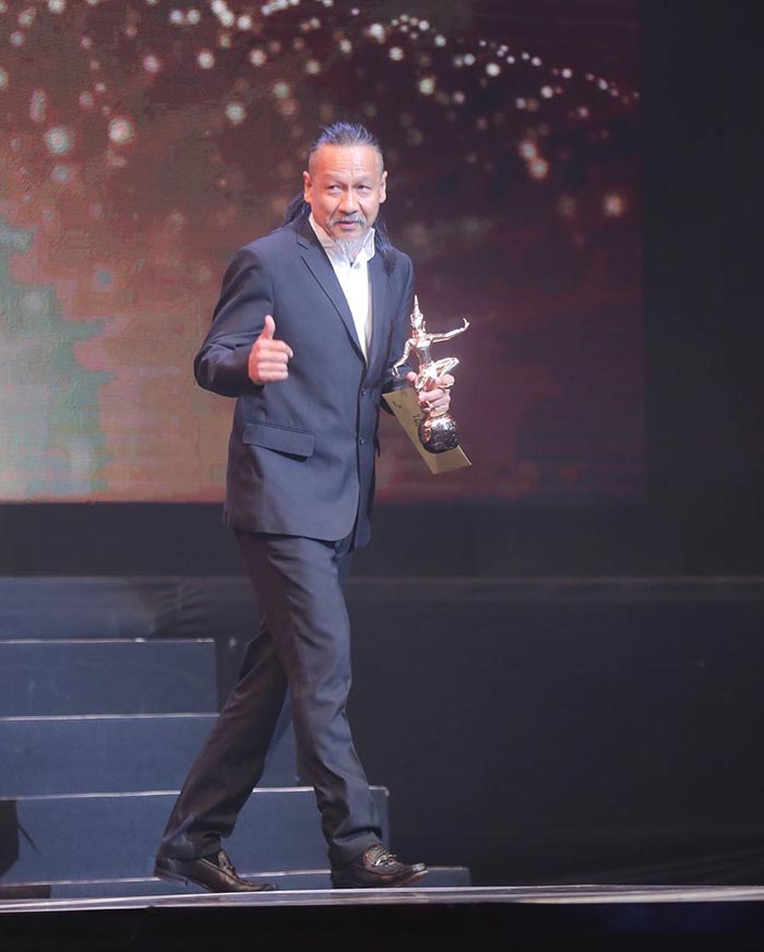 อ๊อฟ พงษ์พัฒน์ อ๊อฟ พงษ์พัฒน์