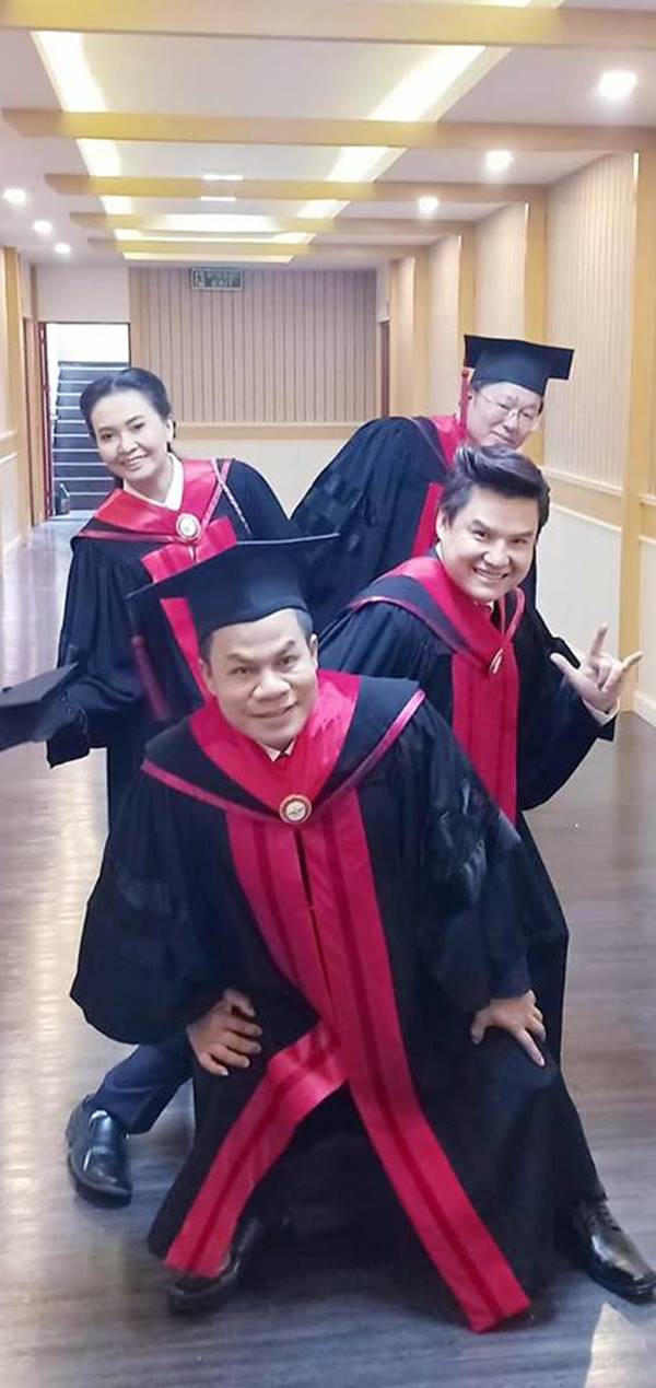 ยิ่งยง ยอดบัวงาม - รุ่ง สุริยา ยิ่งยง ยอดบัวงาม - รุ่ง สุริยา