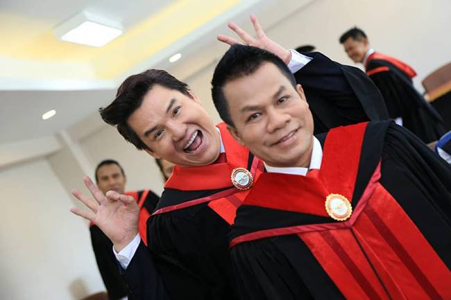 ยิ่งยง ยอดบัวงาม - รุ่ง สุริยา ยิ่งยง ยอดบัวงาม - รุ่ง สุริยา