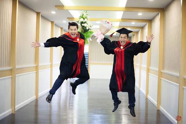 ยิ่งยง ยอดบัวงาม - รุ่ง สุริยา ยิ่งยง ยอดบัวงาม - รุ่ง สุริยา