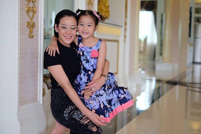 น้องณิริน น้องณิริน