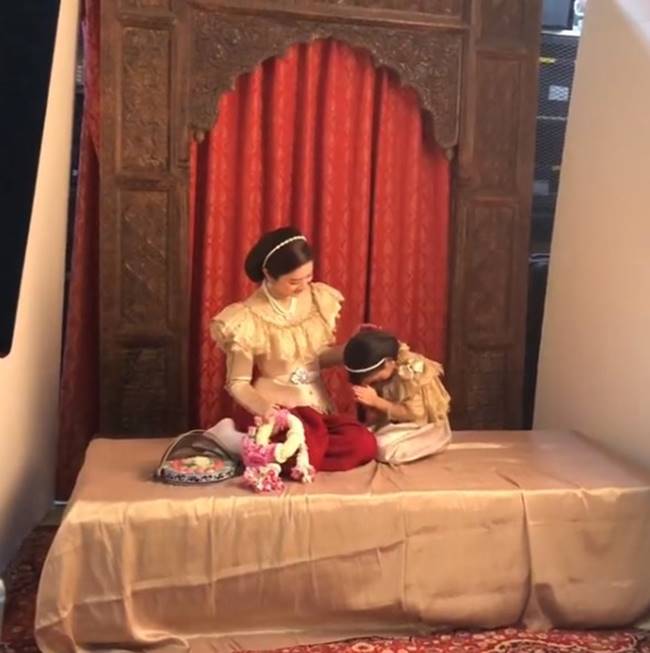 แอฟ ทักษอร - น้องปีใหม่ แอฟ ทักษอร - น้องปีใหม่