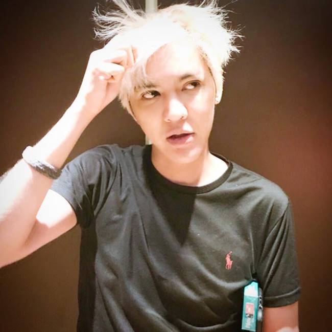 ดัง พันกร ให้กำลังใจ คุณหญิงกอแก้ว ดัง พันกร ให้กำลังใจ คุณหญิงกอแก้ว