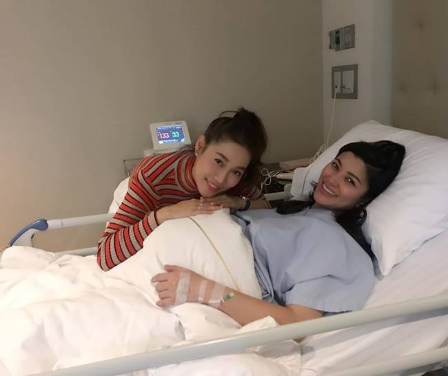 ไฮโซเจมส์-เอมมี่ มรกต ไฮโซเจมส์-เอมมี่ มรกต