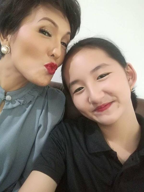 แวร์ โซว เผยความในใจ บอกชอบ อ่ำ อัมรินทร์ แวร์ โซว เผยความในใจ บอกชอบ อ่ำ อัมรินทร์