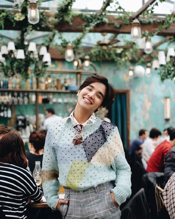 ลุกซ์ ชาญวิทย์ ลุกซ์ ชาญวิทย์