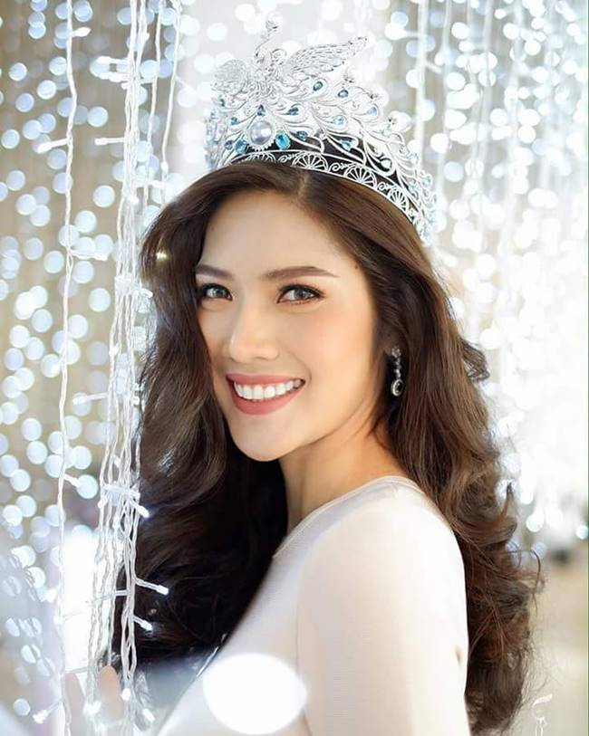 มอส น้ำอ้อย มอส น้ำอ้อย