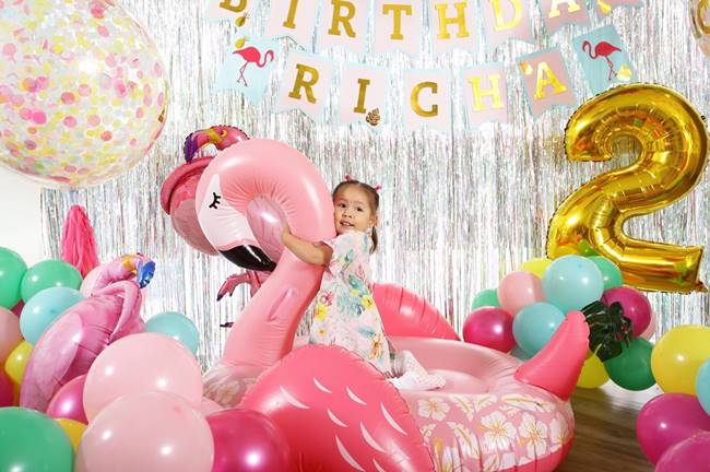 ปาร์ตี้ น้องริชา ปาร์ตี้ น้องริชา