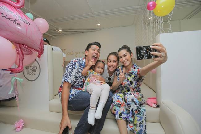 ปาร์ตี้ น้องริชา ปาร์ตี้ น้องริชา