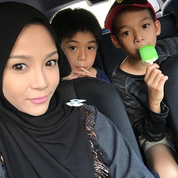 นุ๊ก สุทธิดา นุ๊ก สุทธิดา