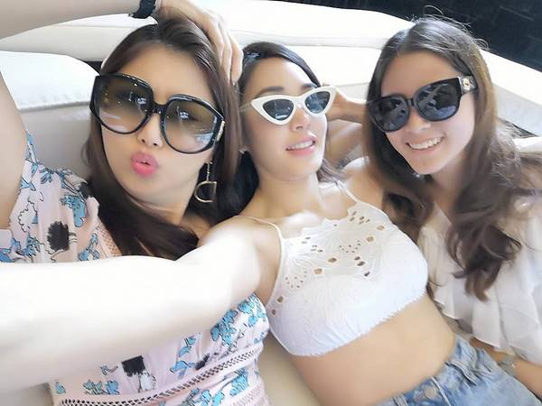 เมย์ พิชญ์นาฏ เมย์ พิชญ์นาฏ