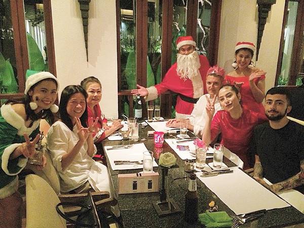 ขวัญ อุษามณี ขวัญ อุษามณี