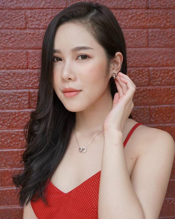 เบญ เรวิญานันท์ เบญ เรวิญานันท์