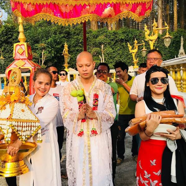 โหน่ง ชะชะช่า ตื้นตันใจ เดียร์ กิตติภูมิ โหน่ง ชะชะช่า ตื้นตันใจ เดียร์ กิตติภูมิ