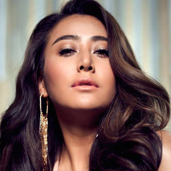 แอน มิตรชัย แอน มิตรชัย