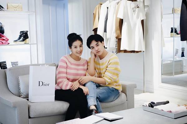 ลุกซ์ ชาญวิทย์ ลุกซ์ ชาญวิทย์