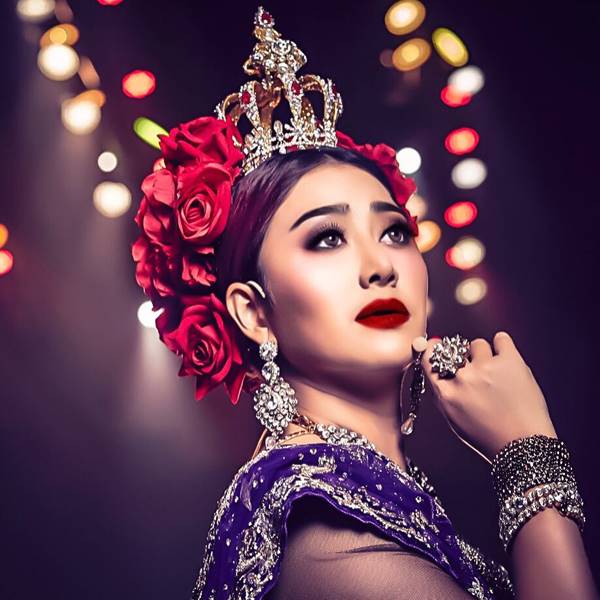 แอน มิตรชัย แอน มิตรชัย