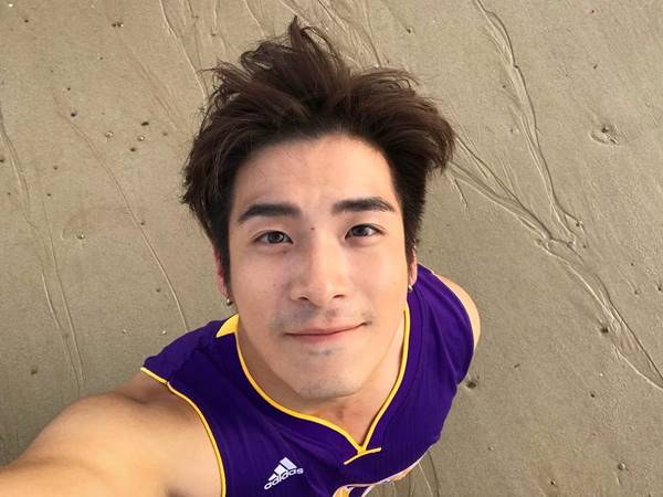 อาเล็ก ธีรเดช อาเล็ก ธีรเดช