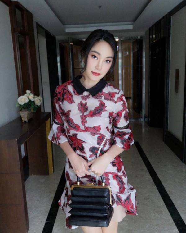 เมย์ พิชญ์นาฏ เมย์ พิชญ์นาฏ