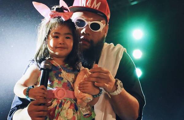 น้องชูใจ น้องชูใจ