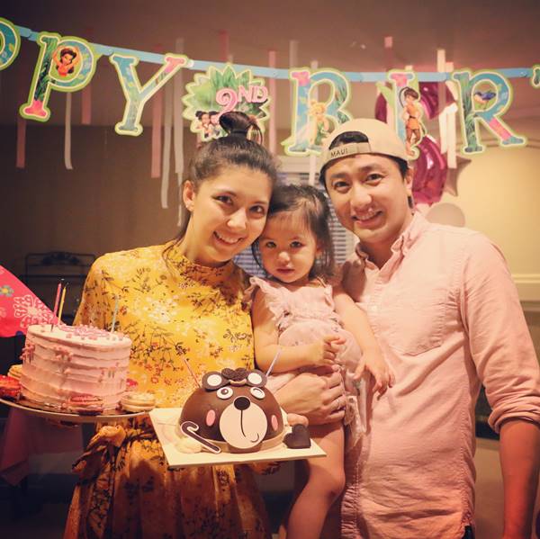 อั๋น ศราวุธ เฮลั่น เจนนิเฟอร์ ตั้งท้องลูกคนที่ 2 อั๋น ศราวุธ เฮลั่น เจนนิเฟอร์ ตั้งท้องลูกคนที่ 2